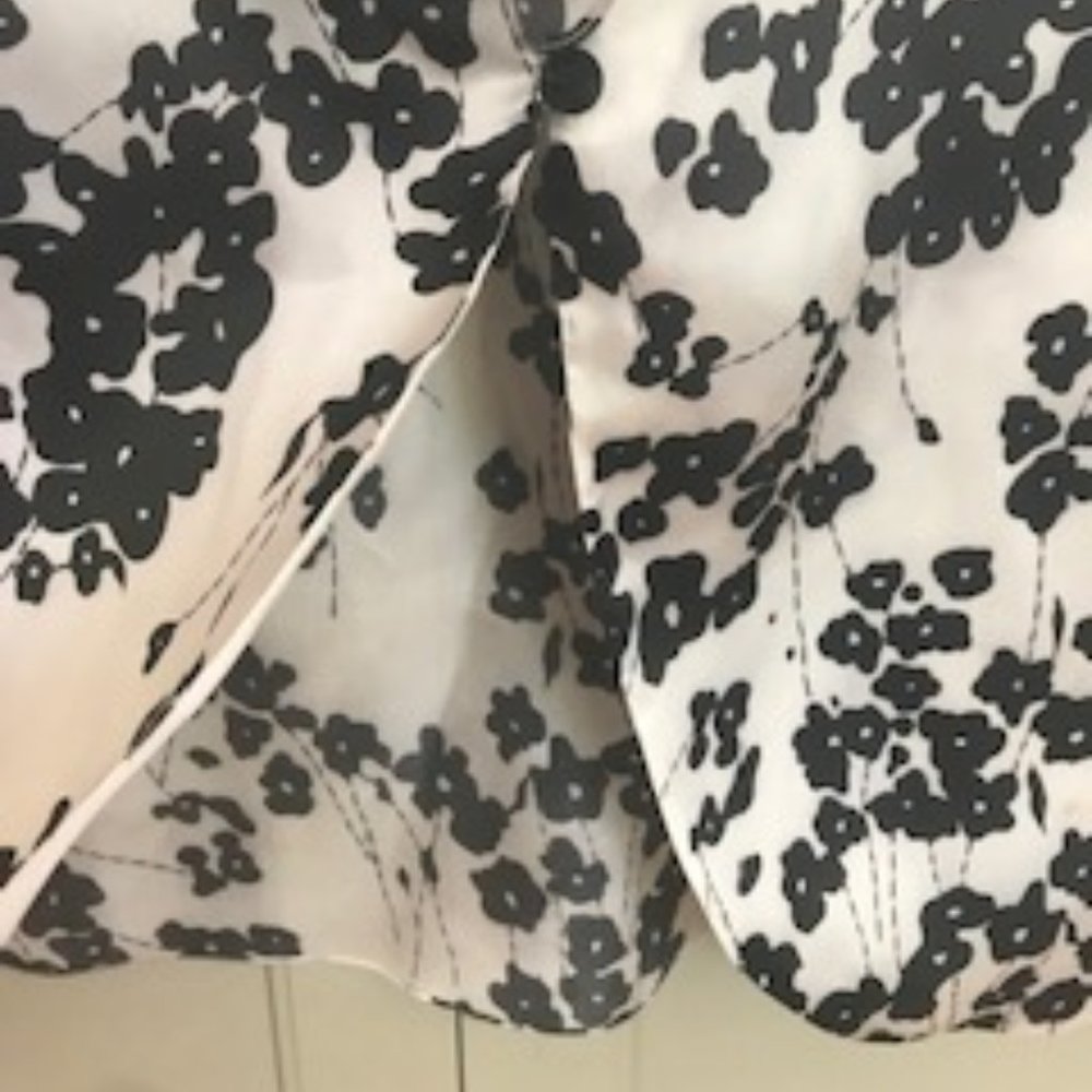 Frescara Toronto Silk Black & White Floral Top - Picture 6 of 8